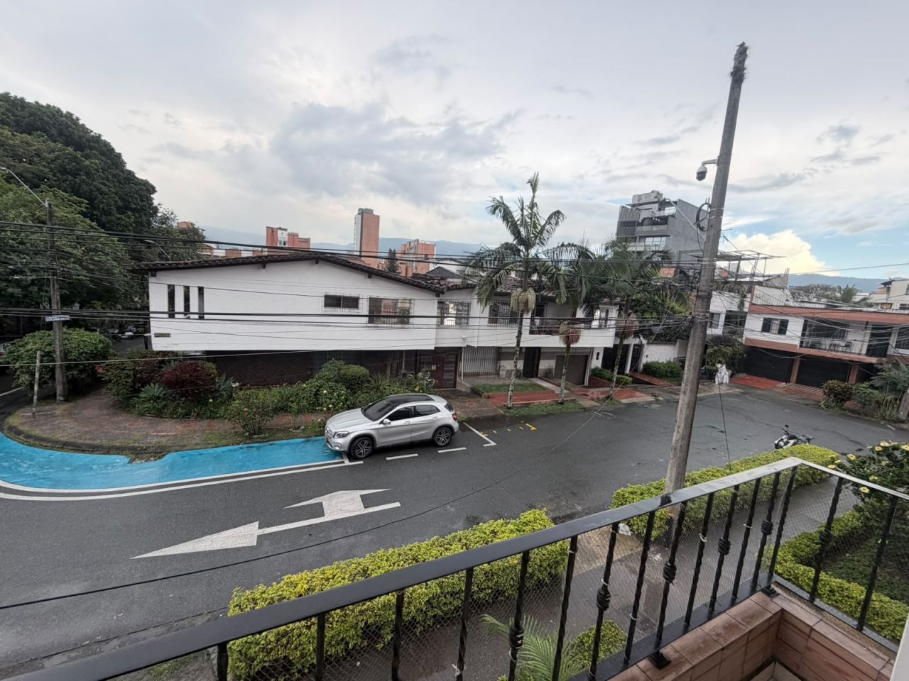 Casa en arriendo Antioquia Medellín Las Acacias 100 m2 Habitaciones 3 Baños 2 Garajes 0 Precio $2700000