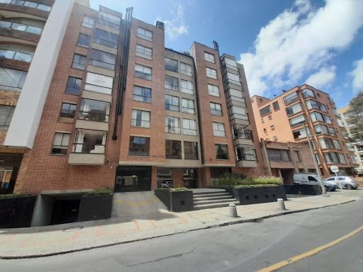 Apartamento en arriendo Cundinamarca Bogotá Antiguo Country 95 m2 Habitaciones 2 Baños 3 Garajes 2 Precio $6800000
