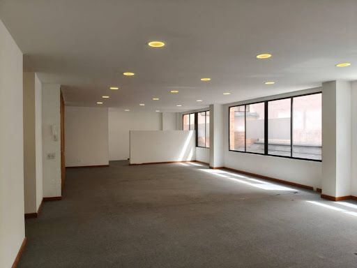 Oficina en arriendo Cundinamarca Bogotá La Cabrera 202 m2 Habitaciones 0 Baños 3 Garajes 3 Precio $12066000