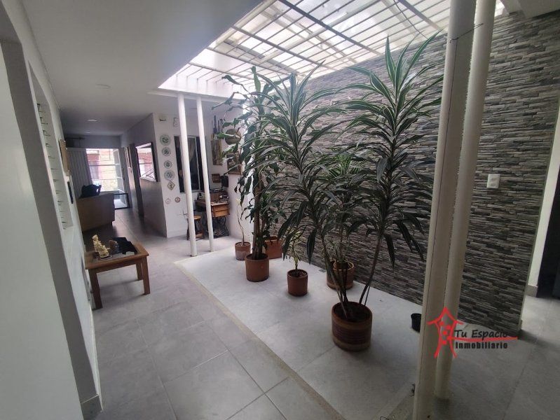 Casa en arriendo Antioquia Medellín El Salvador 100 m2 Habitaciones 4 Baños 2 Garajes 0 Precio $2300000