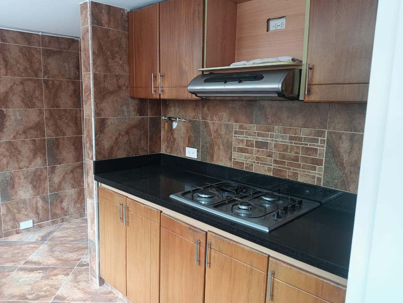 Apartamento en arriendo Antioquia Medellín Lorena 115 m2 Habitaciones 4 Baños 3 Garajes 1 Precio $3300000