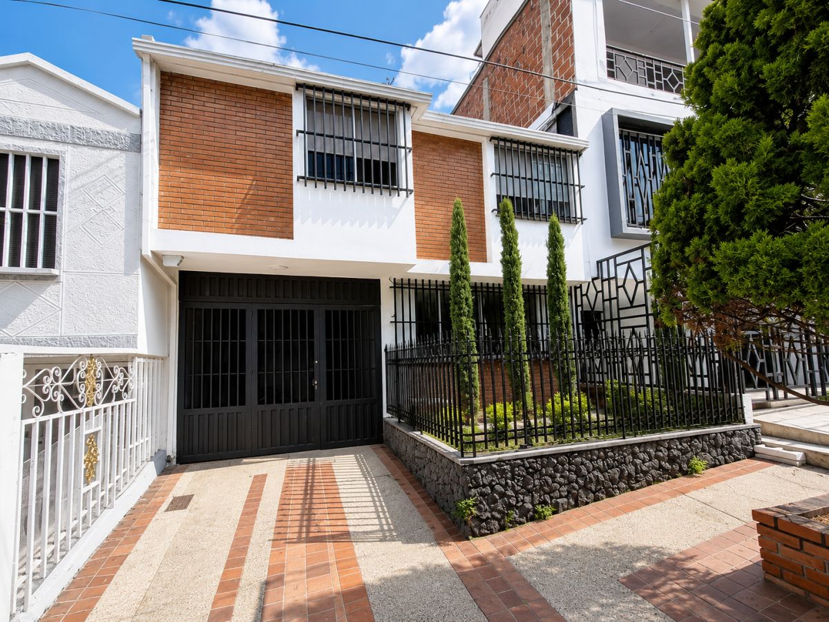 Casa en venta Santander Bucaramanga Diamante Ii Etapa 260000 m2 Habitaciones 4 Baños 4 Garajes 1 Precio $870000000