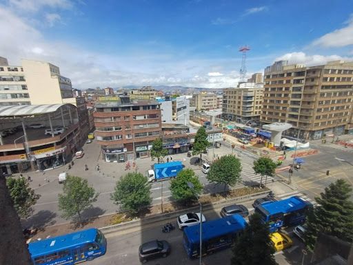 Oficina en arriendo Cundinamarca Bogotá La Alameda 140 m2 Habitaciones 0 Baños 4 Garajes 1 Precio $4520000