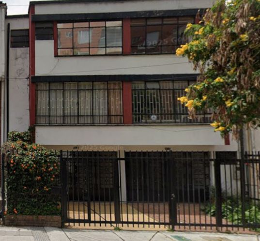 Casa en venta Cundinamarca Bogotá El Campin 250 m2 Habitaciones 4 Baños 3 Garajes 1 Precio $850000000