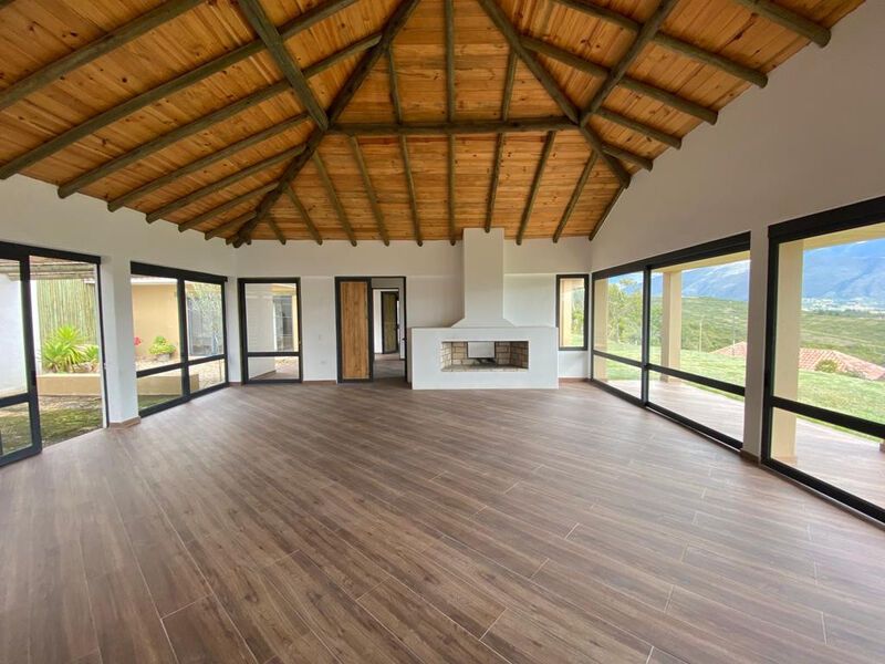 Casa en venta Boyacá Villa De Leyva Villa De Leyva 250 m2 Habitaciones 3 Baños 4 Garajes 3 Precio $1500000000