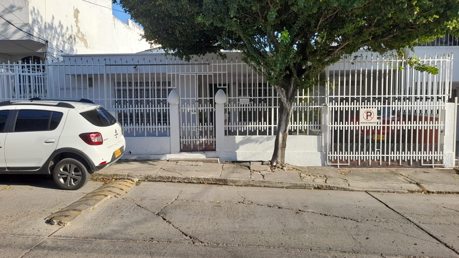 Casa en venta Bolívar Cartagena Br Chapacua 298 m2 Habitaciones 3 Baños 2 Garajes 3 Precio $650000000