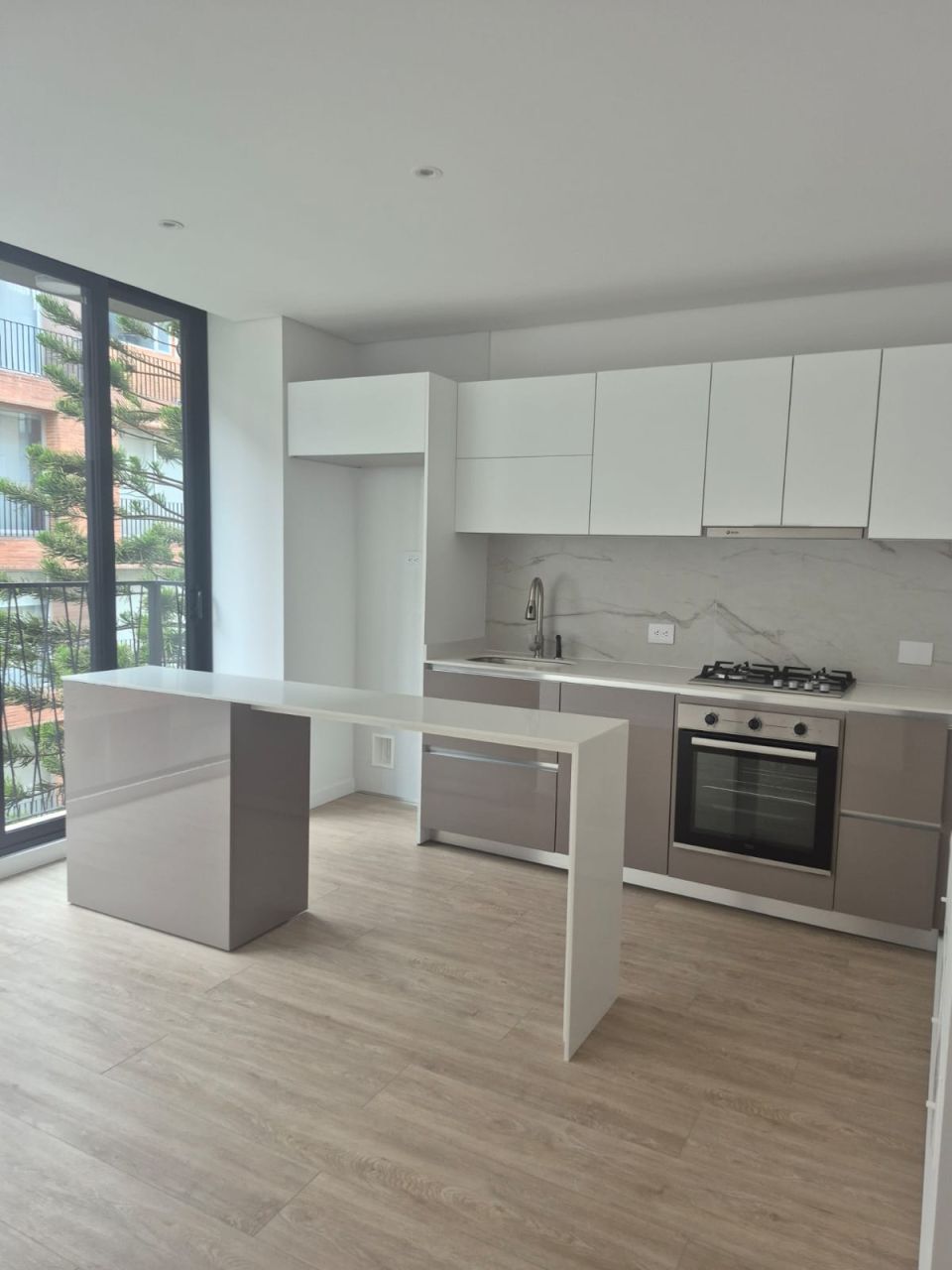 Apartamento en arriendo Cundinamarca Bogotá San Patricio 43 m2 Habitaciones 1 Baños 2 Garajes 1 Precio $3600000