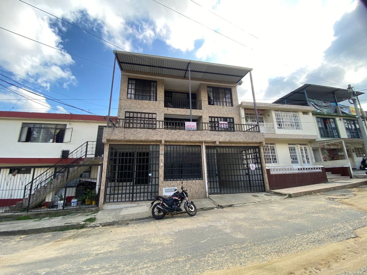 Apartamento en arriendo Tolima Ibagué Pijao 120 m2 Habitaciones 6 Baños 3 Garajes 0 Precio $1500000