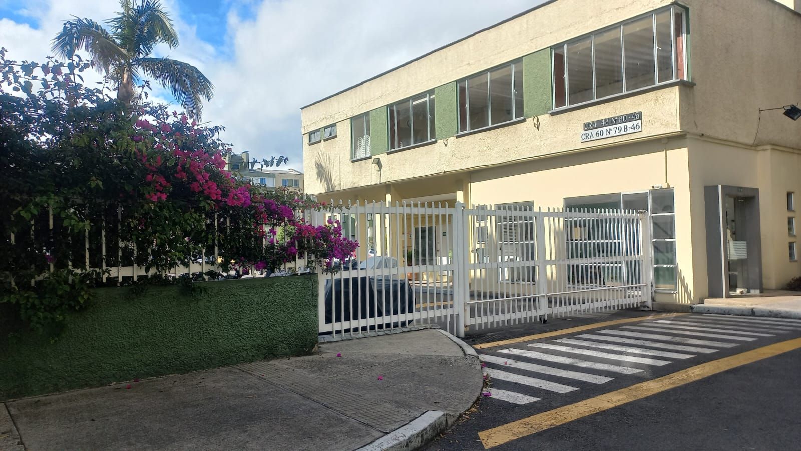 Apartamento en arriendo Cundinamarca Bogotá Jorge Eliécer Gaitán 93 m2 Habitaciones 3 Baños 2 Garajes 1 Precio $3210000