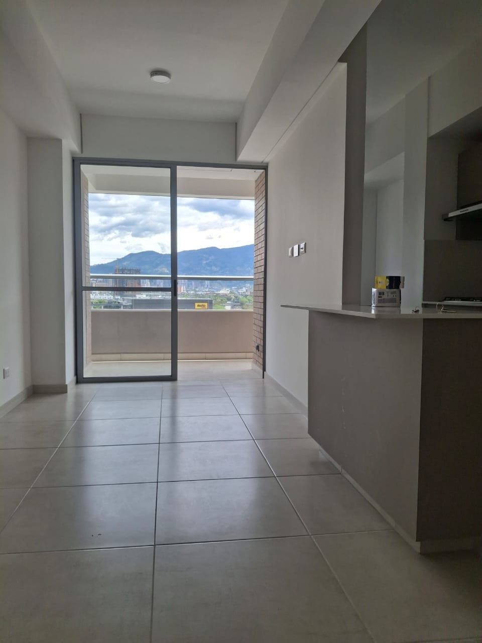 Apartamento en arriendo Antioquia Medellín Las Vegas 75 m2 Habitaciones 3 Baños 2 Garajes 1 Precio $4000000
