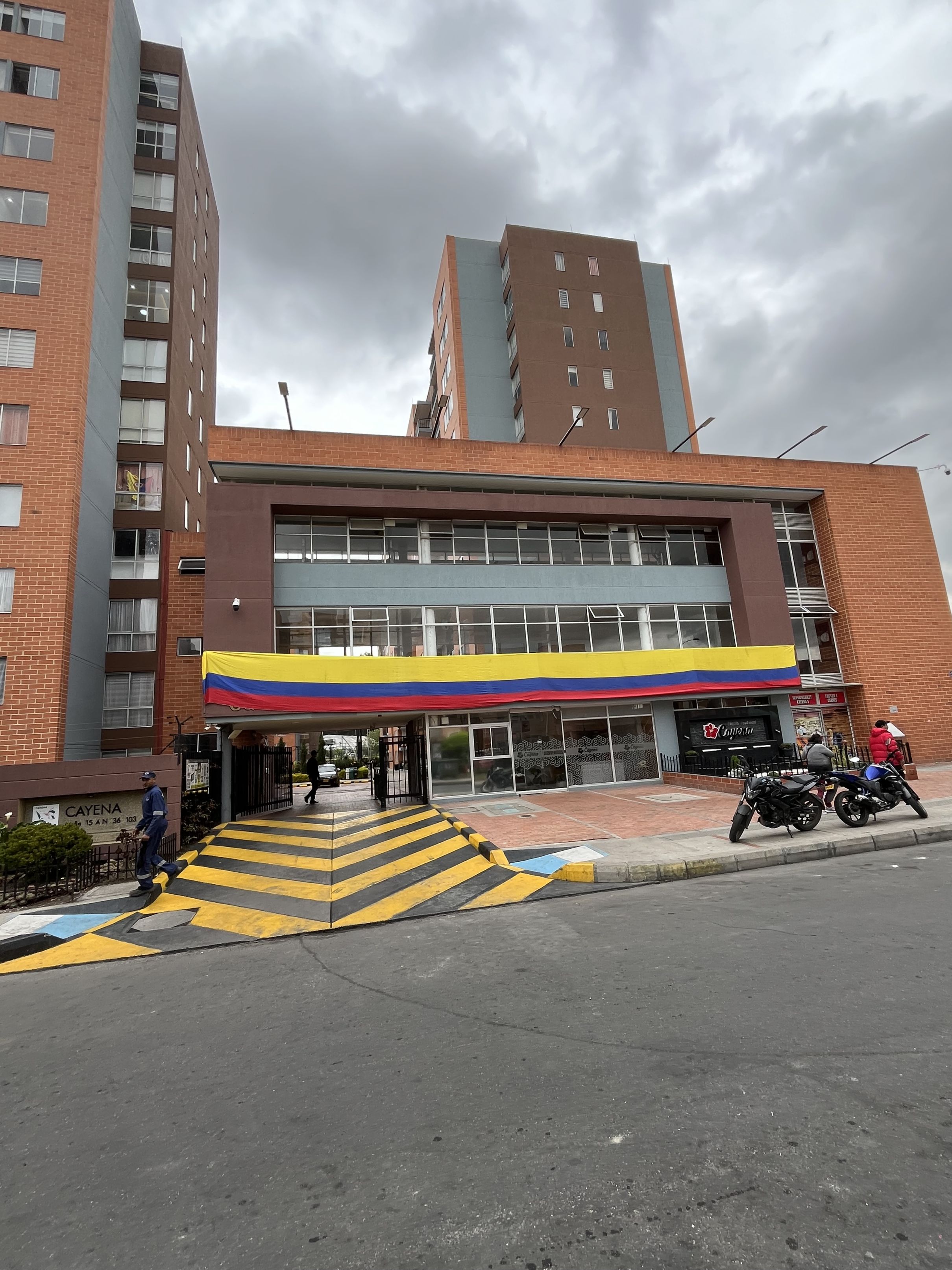 Apartamento en arriendo Cundinamarca Soacha Cr Cayena 60 m2 Habitaciones 3 Baños 2 Garajes 0 Precio $1300000