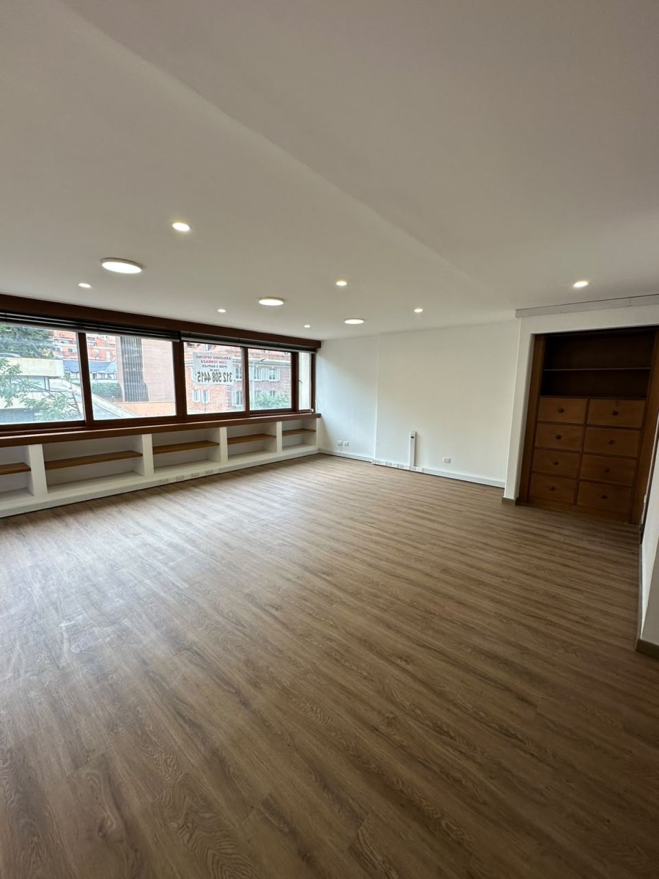 Oficina en arriendo Cundinamarca Bogotá La Porciuncula 150 m2 Habitaciones 0 Baños 3 Garajes 3 Precio $13485000