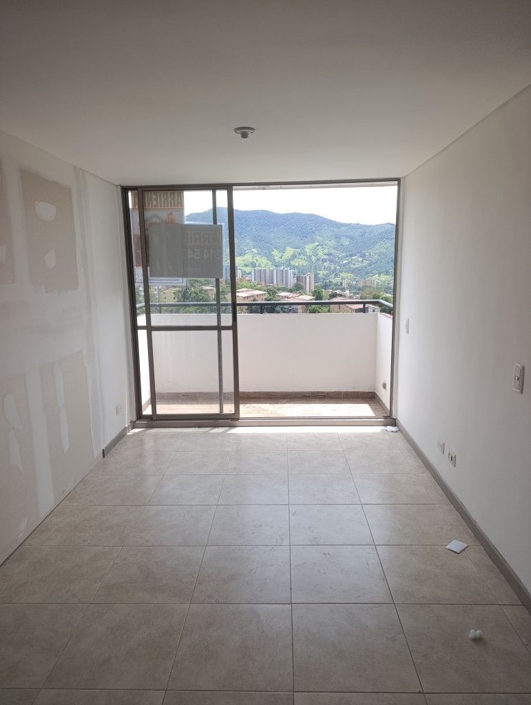 Apartamento en arriendo Antioquia La Estrella La Ferreria 72 m2 Habitaciones 3 Baños 2 Garajes 1 Precio $2300000