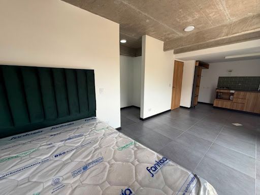 Apartaestudio en arriendo Antioquia Medellín Boston 38 m2 Habitaciones 1 Baños 1 Garajes 0 Precio $2500000