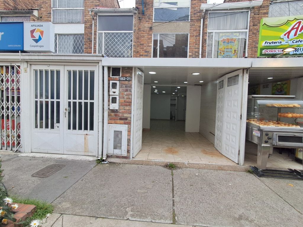 Local en arriendo Cundinamarca Bogotá Nueva Zelandia 30 m2 Habitaciones 0 Baños 1 Garajes 0 Precio $3800000