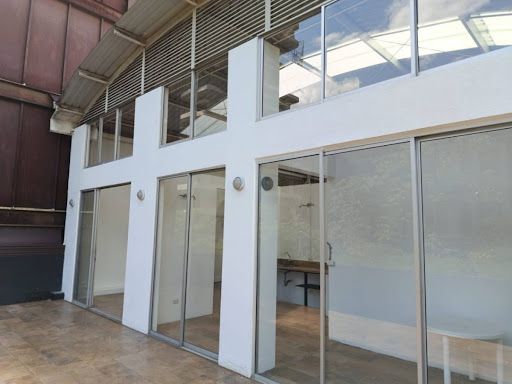 Oficina en arriendo Antioquia Medellín El Poblado 118 m2 Habitaciones 0 Baños 1 Garajes 0 Precio $10000000