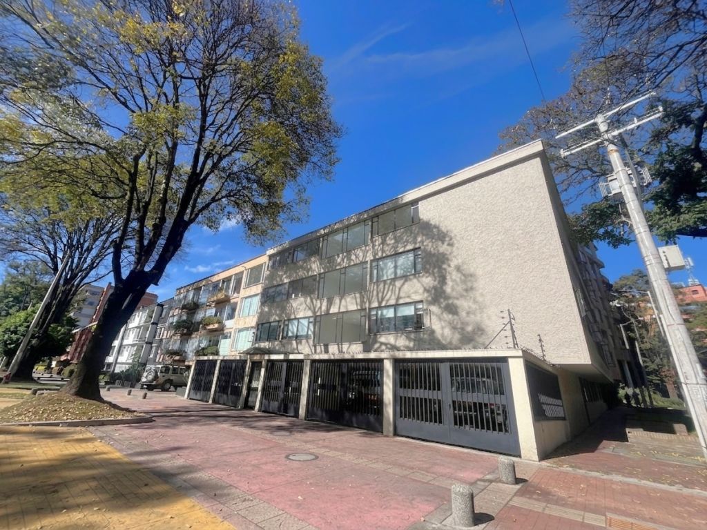 Apartamento en arriendo Cundinamarca Bogotá Antiguo Country 77 m2 Habitaciones 2 Baños 2 Garajes 1 Precio $3626700