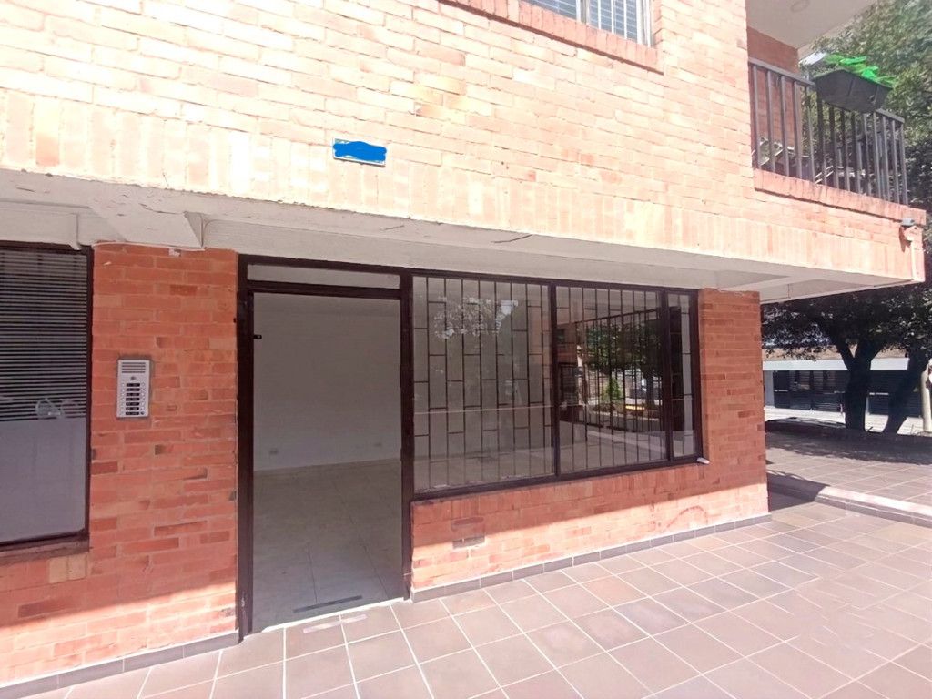 Local en arriendo Cundinamarca Bogotá Acacias Usaquen 20 m2 Habitaciones 0 Baños 1 Garajes 1 Precio $2500000