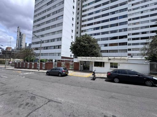 Apartamento en arriendo Cundinamarca Bogotá Las Nieves 82 m2 Habitaciones 3 Baños 2 Garajes 1 Precio $3200000