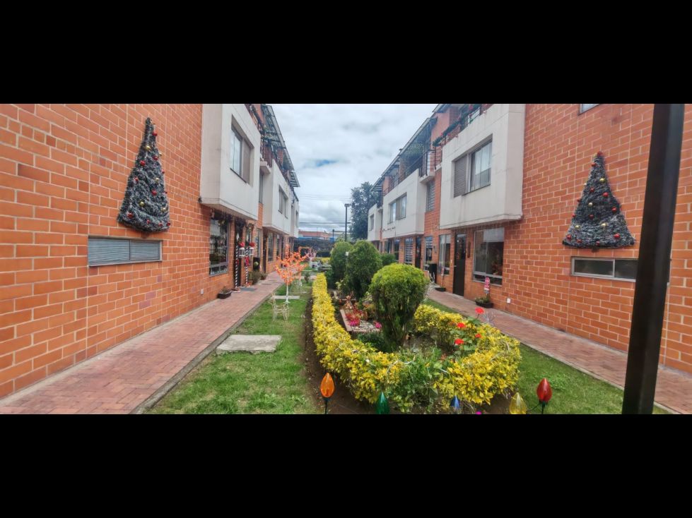 Casa en venta Cundinamarca Mosquera Mosquera 109 m2 Habitaciones 3 Baños 3 Garajes 1 Precio $470000000