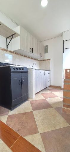 Apartaestudio en arriendo Antioquia Medellín Sucre 33 m2 Habitaciones 1 Baños 1 Garajes 1 Precio $1400000