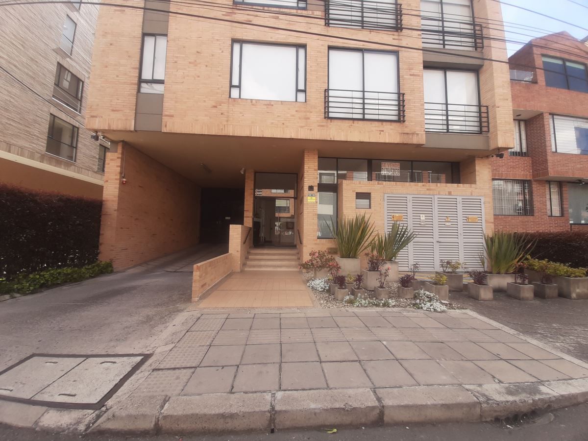 Apartamento en arriendo Cundinamarca Bogotá Lisboa 70 m2 Habitaciones 2 Baños 3 Garajes 2 Precio $4000000