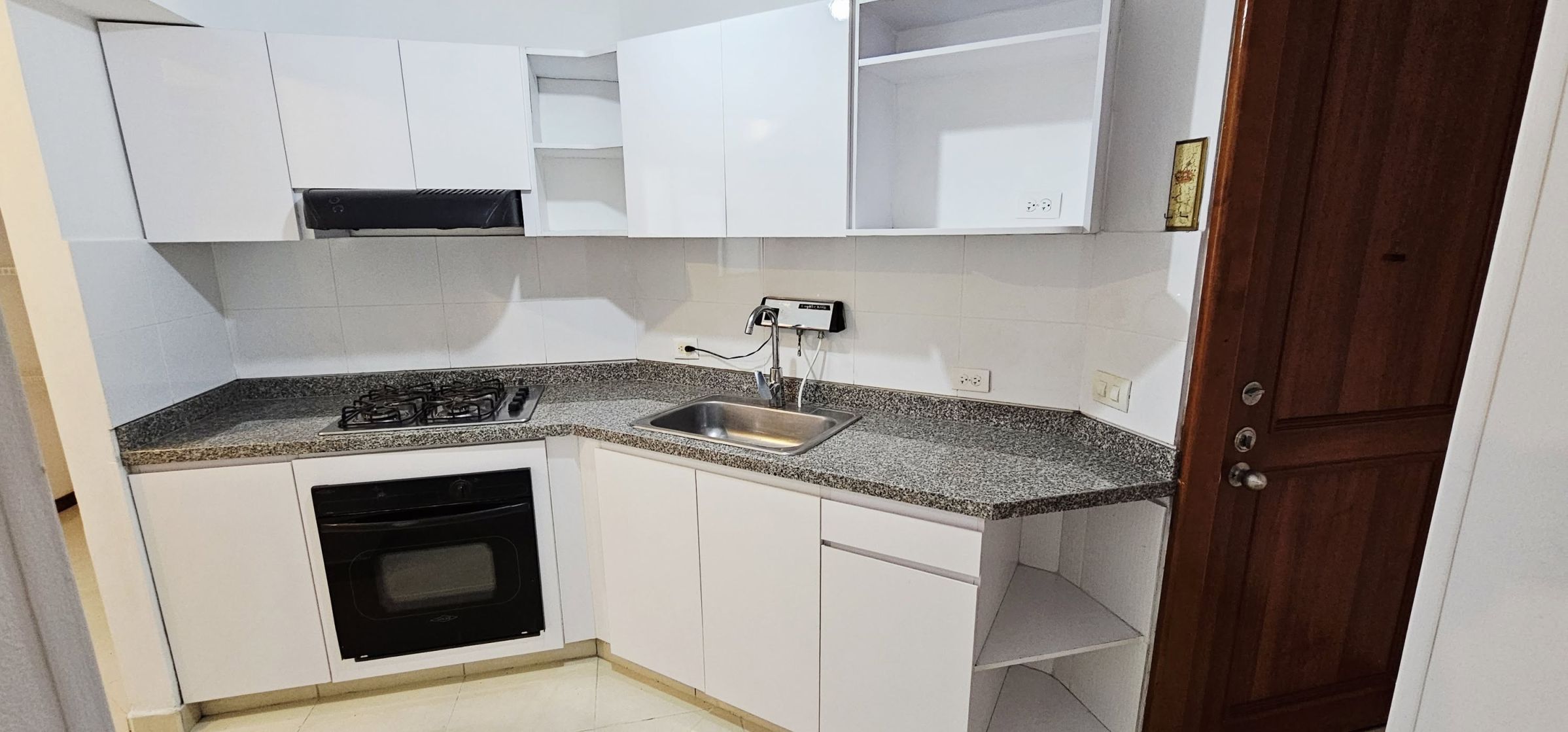Apartamento en venta Valle Del Cauca Cali Lili 96 m2 Habitaciones 3 Baños 2 Garajes 0 Precio $450000000