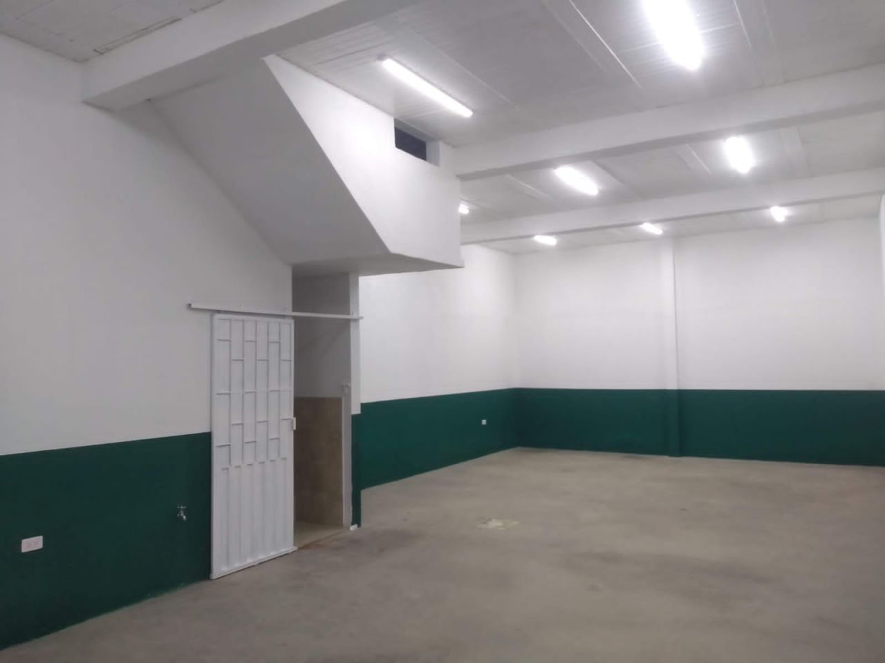 Bodega en arriendo Cundinamarca Soacha San Luis 72 m2 Habitaciones 0 Baños 1 Garajes 0 Precio $2000000