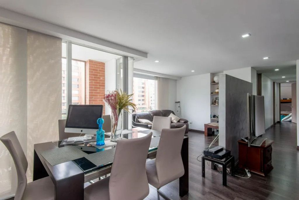 Apartamento en venta Cundinamarca Bogotá Ciudad Jardín Norte 134 m2 Habitaciones 3 Baños 3 Garajes 2 Precio $820000000