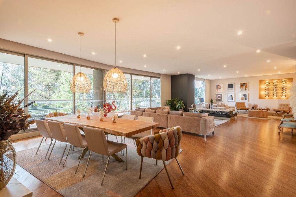 Apartamento en venta Cundinamarca Bogotá Suba Naranjos 415 m2 Habitaciones 4 Baños 5 Garajes 5 Precio $3850000000