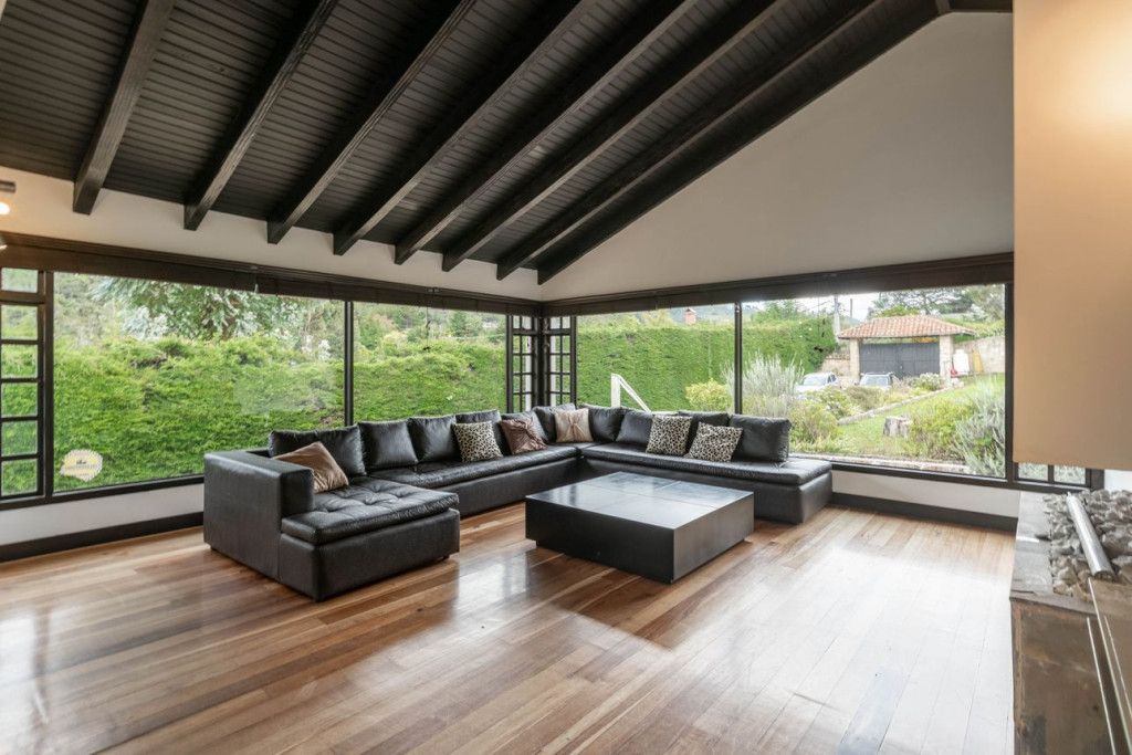 Casa en venta Cundinamarca La Calera La Calera 527 m2 Habitaciones 5 Baños 4 Garajes 5 Precio $2300000000