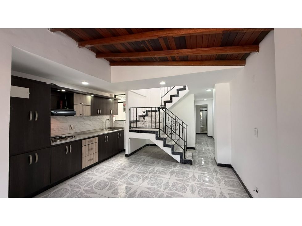 Apartamento en arriendo Antioquia Itagüí Santa Maria Et Ii 115 m2 Habitaciones 3 Baños 2 Garajes 0 Precio $2600000