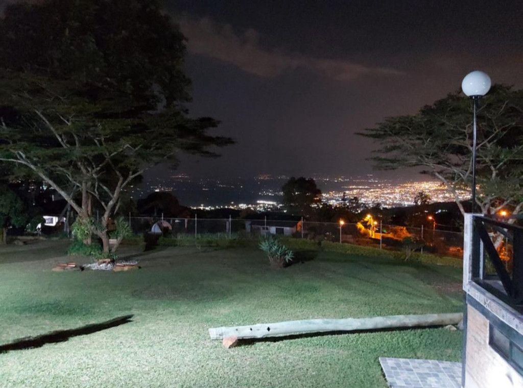 Casa Campestre en venta Valle Del Cauca Yumbo Yumbo 652 m2 Habitaciones 3 Baños 4 Garajes 4 Precio $2700000000