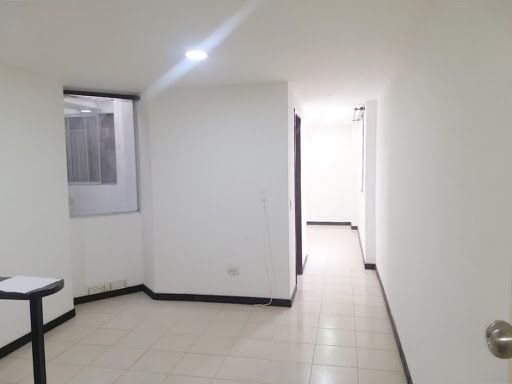 Apartaestudio en arriendo Risaralda Pereira Sector Plaza De Bolivar 28 m2 Habitaciones 1 Baños 1 Garajes 0 Precio $815000