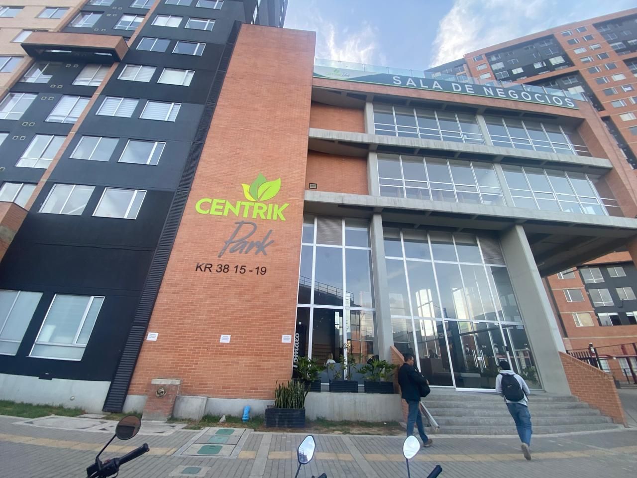 Apartaestudio en arriendo o venta Cundinamarca Bogotá Industrial Centenario 30 m2 Habitaciones 1 Baños 1 Garajes 0 Precio venta $275000000 Precio arriendo $1600000