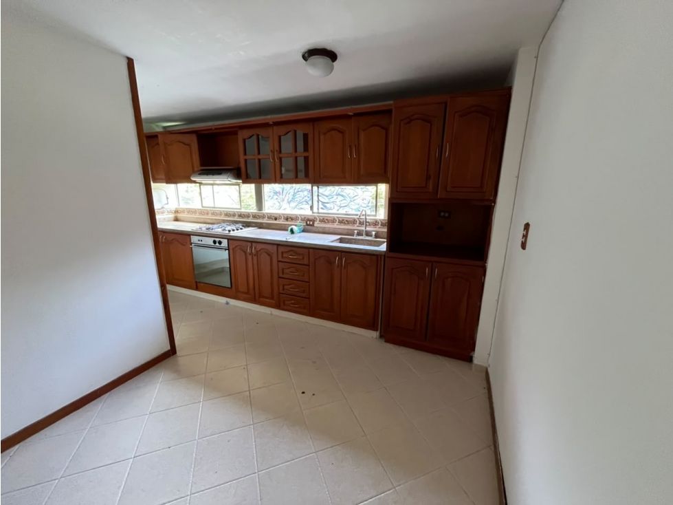 Apartamento en arriendo Antioquia Sabaneta Manuel Restrepo 87 m2 Habitaciones 3 Baños 2 Garajes 1 Precio $2650000