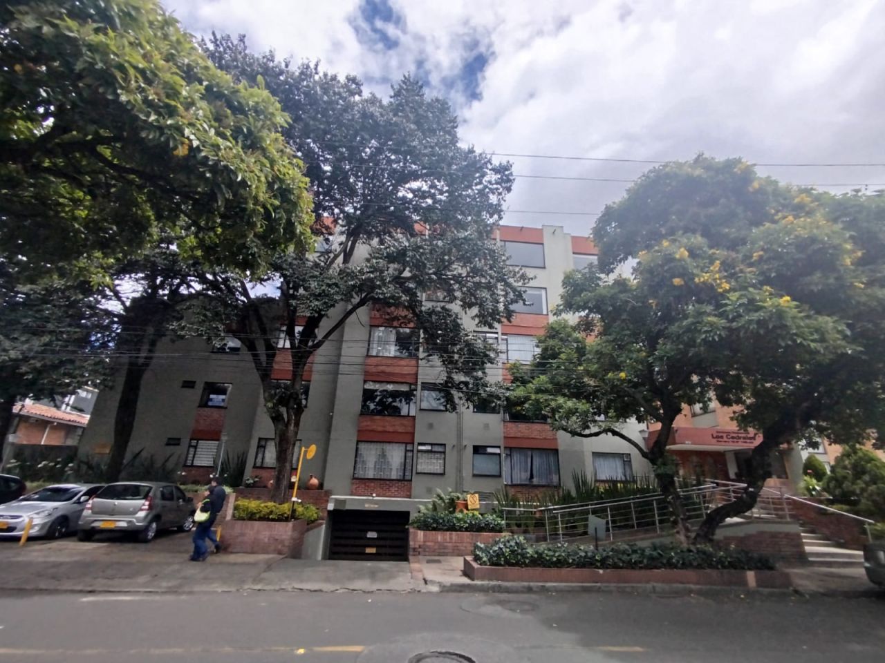 Apartaestudio en arriendo Cundinamarca Bogotá Cedritos 29 m2 Habitaciones 1 Baños 1 Garajes 1 Precio $2198000