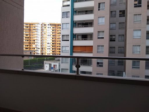 Apartamento en arriendo Valle Del Cauca Cali Conjunto Residencial Olivenza 87 m2 Habitaciones 3 Baños 2 Garajes 1 Precio $3000000