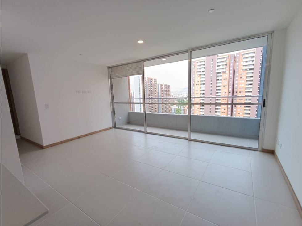 Apartamento en arriendo Antioquia Medellín San German 83 m2 Habitaciones 3 Baños 3 Garajes 1 Precio $4300000