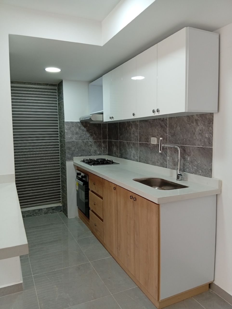 Apartamento en arriendo Valle Del Cauca Cali Conjunto Residencial Senderos De La Pradera 62 m2 Habitaciones 3 Baños 2 Garajes 1 Precio $1500000