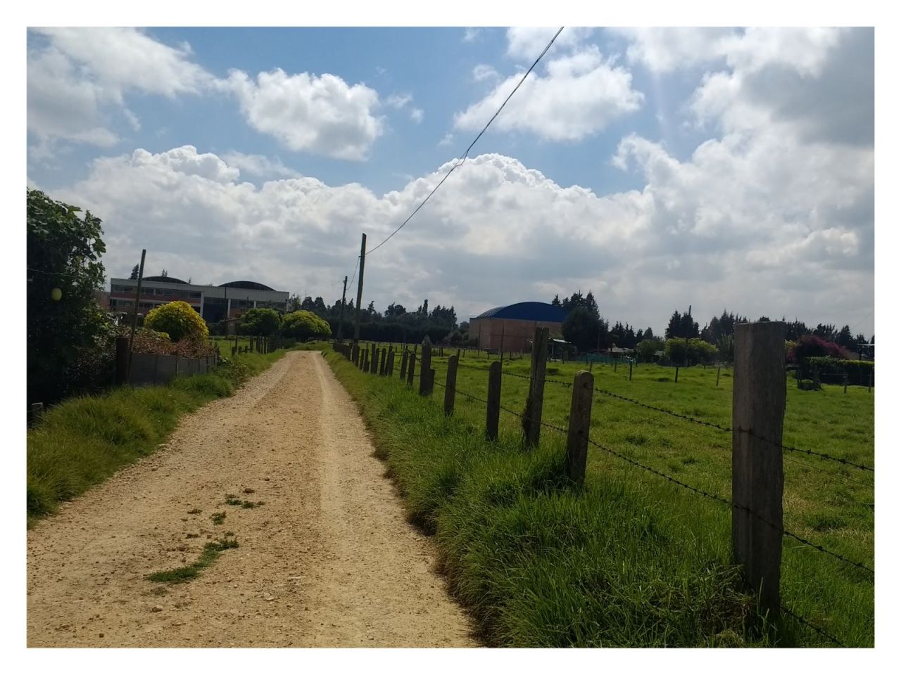 Lote en venta Cundinamarca Bogotá Autopista Medellin 400 m2 Habitaciones 0 Baños 0 Garajes 0 Precio $1150000000