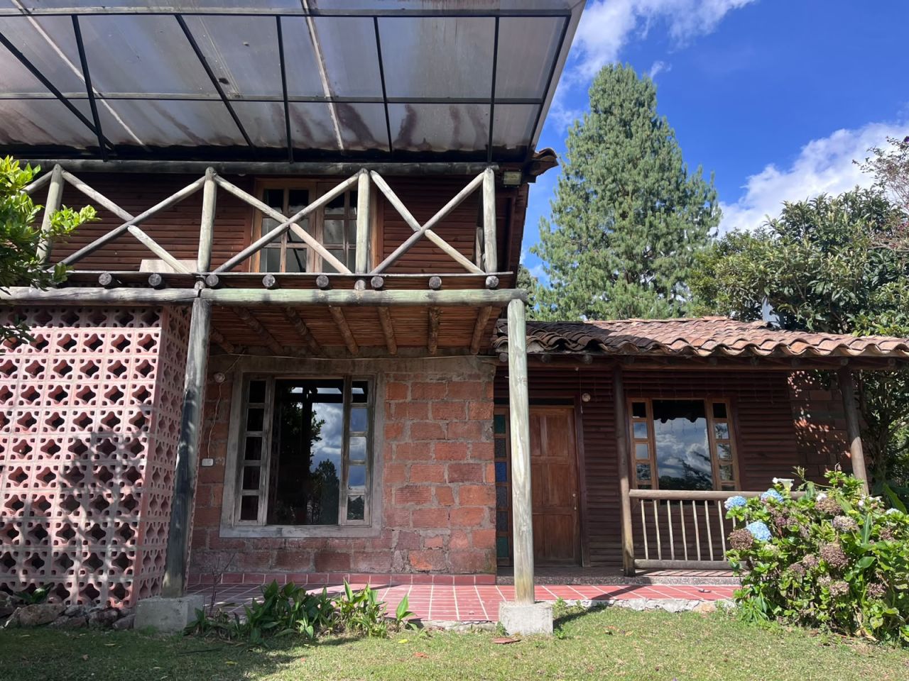 Casa Campestre en arriendo Antioquia Caldas Santa Ana 90 m2 Habitaciones 2 Baños 2 Garajes 2 Precio $3000000