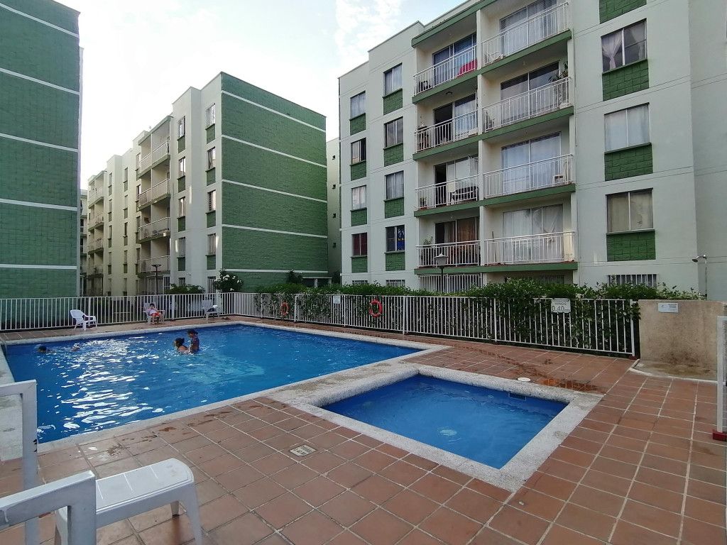 Apartamento en venta Valle Del Cauca Cali Los Chorros 71 m2 Habitaciones 3 Baños 2 Garajes 1 Precio $245000000