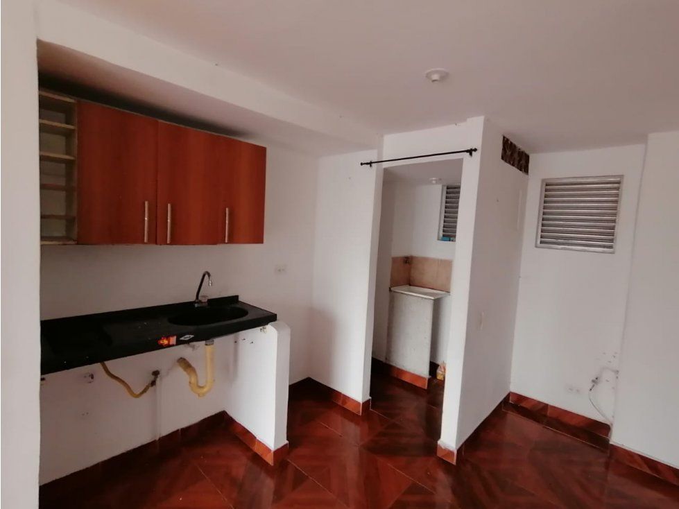 Apartaestudio en arriendo Antioquia Medellín Colon 38 m2 Habitaciones 1 Baños 1 Garajes 0 Precio $1300000