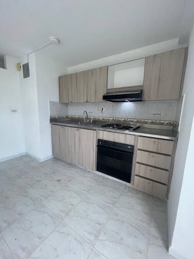 Apartaestudio en arriendo Antioquia Medellín Miravalle 40 m2 Habitaciones 1 Baños 1 Garajes 1 Precio $2200000