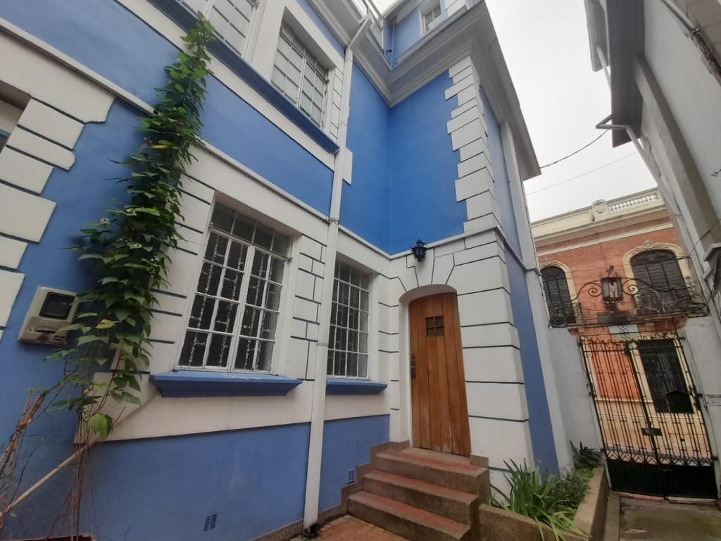 Casa en arriendo Cundinamarca Bogotá Las Cruces 159 m2 Habitaciones 2 Baños 2 Garajes 0 Precio $3300000
