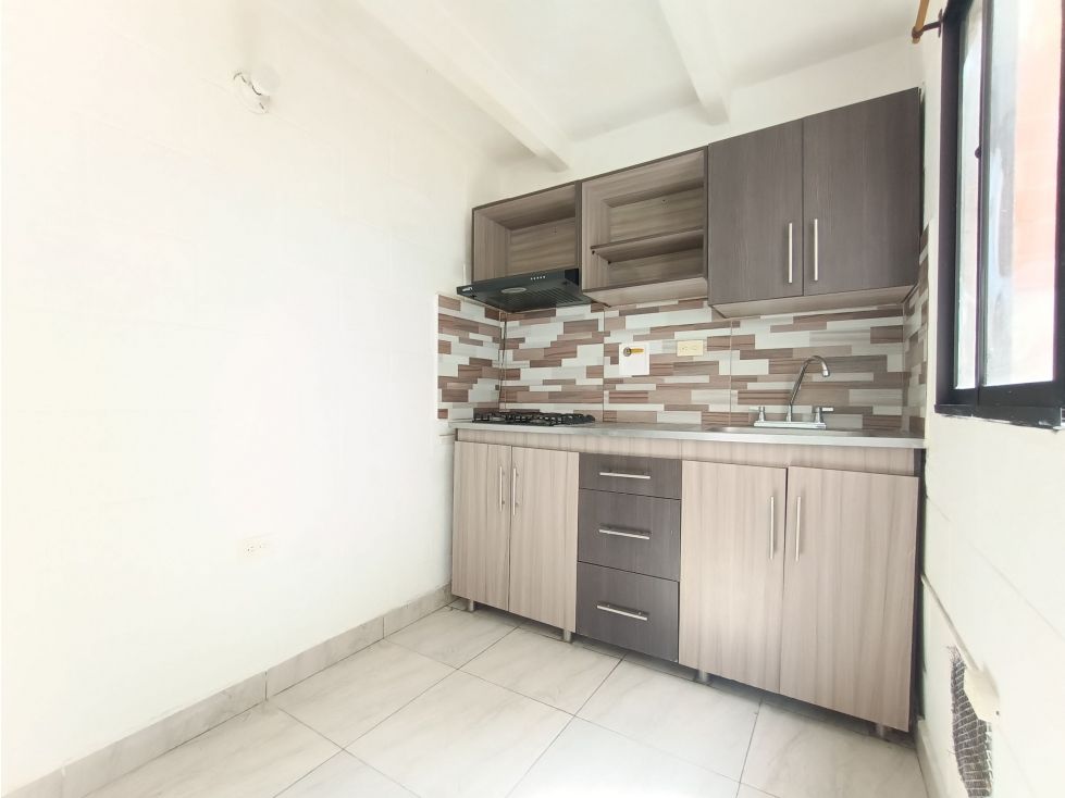 Casa en arriendo Antioquia Bello Ub Peña Verde 60 m2 Habitaciones 3 Baños 2 Garajes 0 Precio $1600000