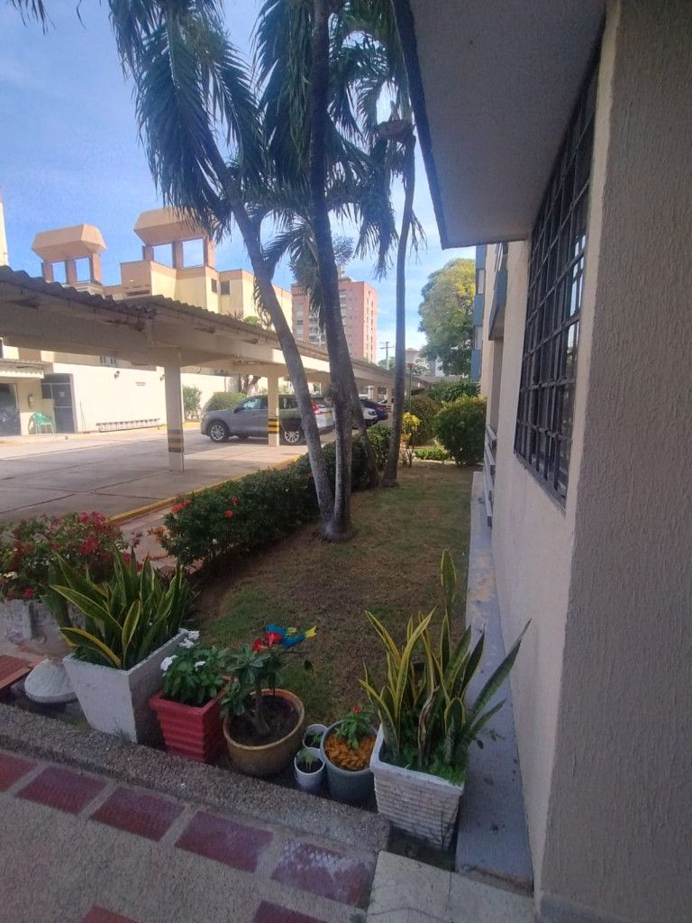 Apartamento en arriendo Atlántico Barranquilla Altos Del Limon 878 m2 Habitaciones 3 Baños 2 Garajes 1 Precio $1850000