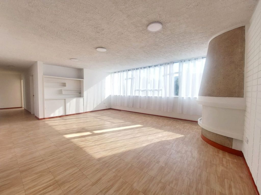 Apartamento en arriendo Cundinamarca Bogotá La Soledad 110 m2 Habitaciones 3 Baños 3 Garajes 0 Precio $3400000