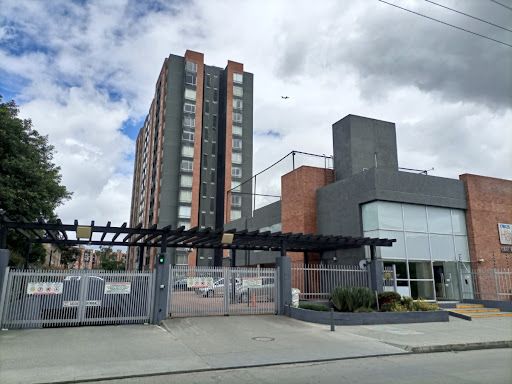 Apartamento en arriendo Cundinamarca Bogotá Villemar Fontibon 48 m2 Habitaciones 3 Baños 2 Garajes 1 Precio $1800000